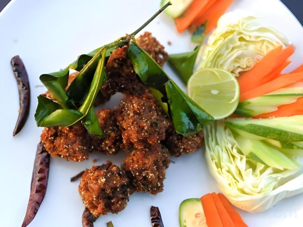 Ingtara Hotel Khon Kaen Dış mekan fotoğraf